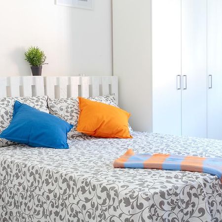 Ponte Tiberio Apartment Rimini Kültér fotó