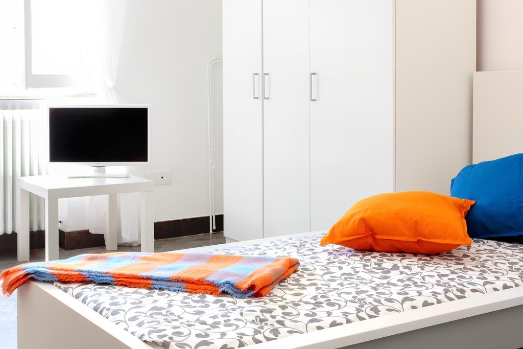Ponte Tiberio Apartment Rimini Kültér fotó