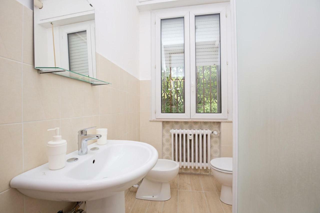 Ponte Tiberio Apartment Rimini Kültér fotó